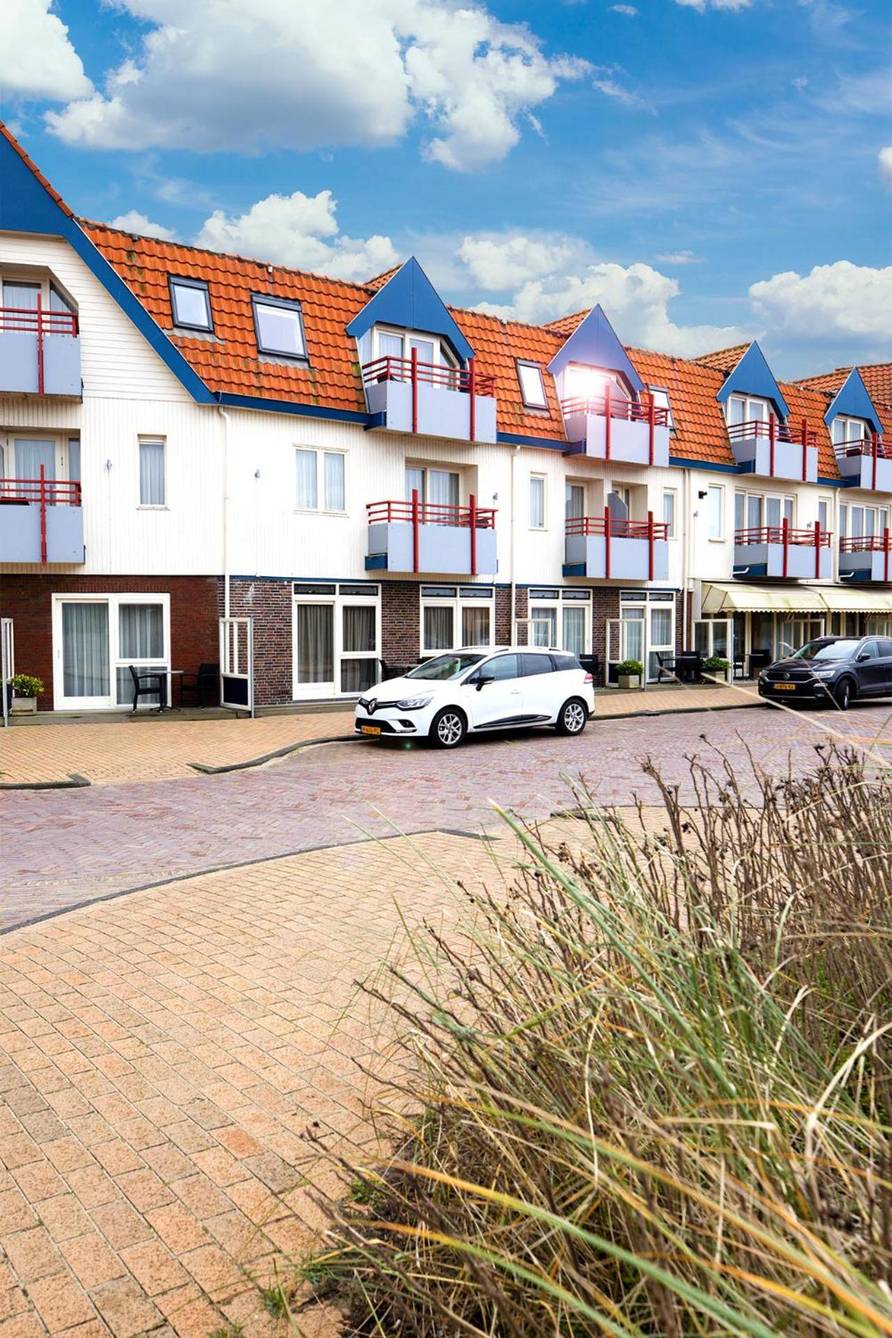 Appartementen Hotel Meyer Bergen aan Zee Exterior photo